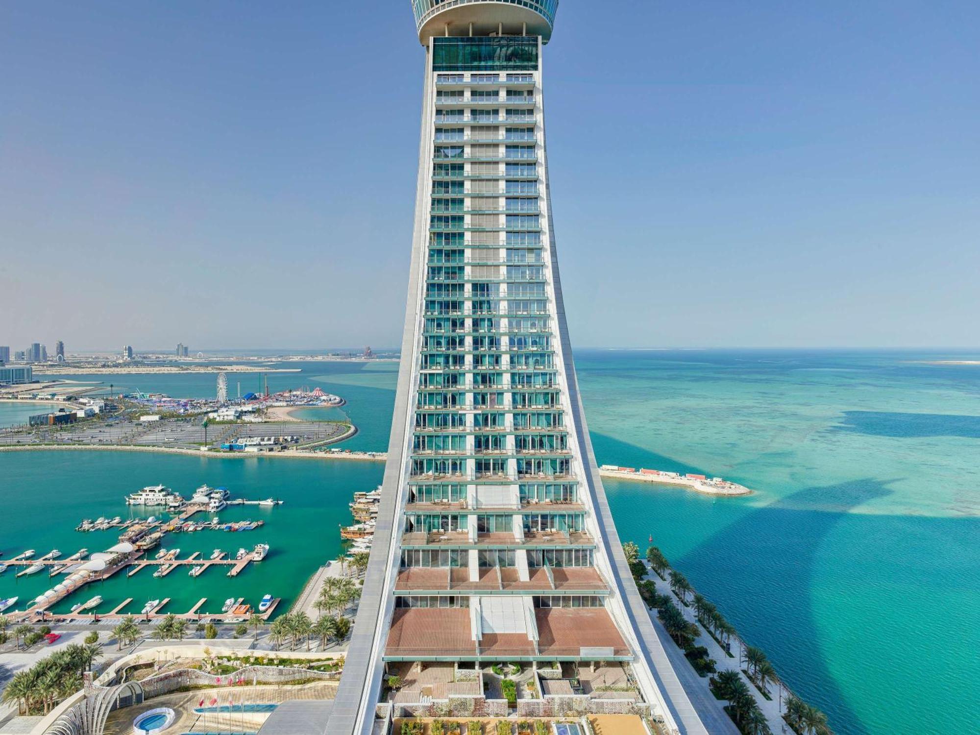 فندق Fairmont Doha Lusail المظهر الخارجي الصورة The hotel in 2016