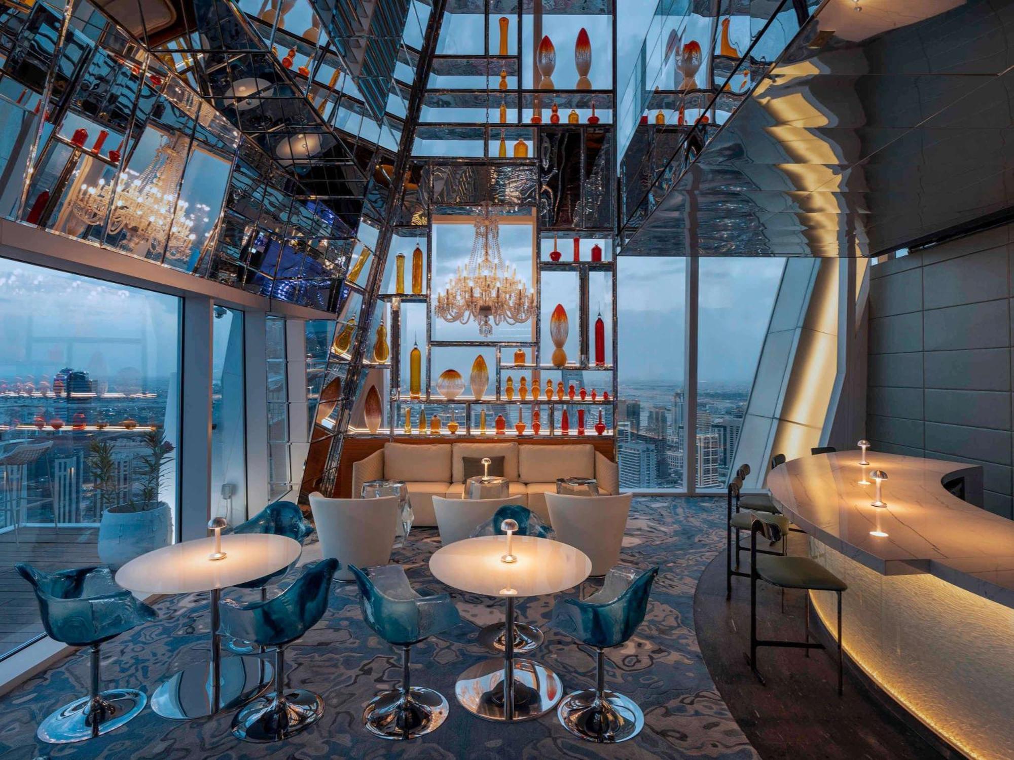 فندق Fairmont Doha Lusail المظهر الخارجي الصورة The Sky Bar