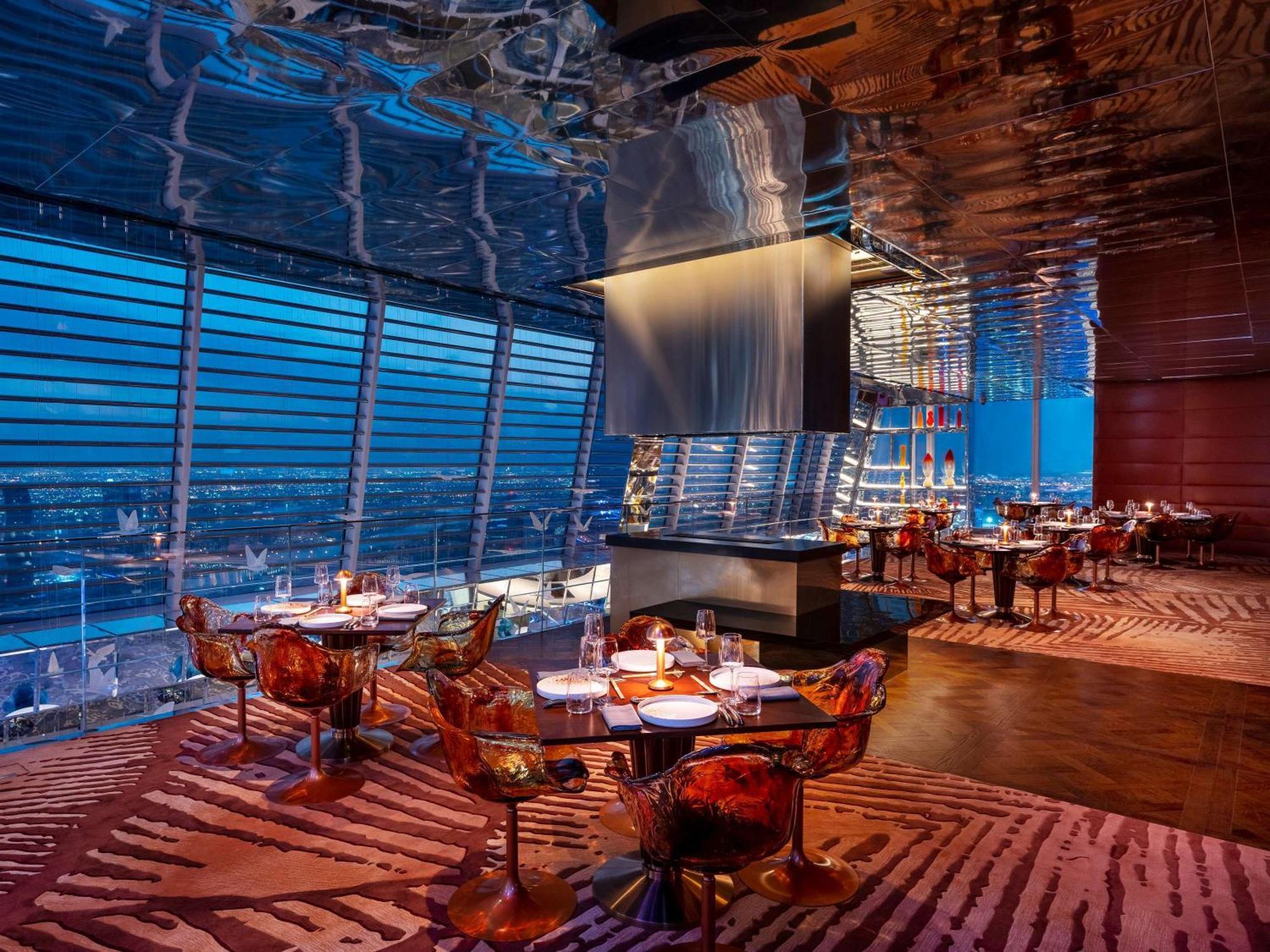 فندق Fairmont Doha Lusail المظهر الخارجي الصورة The interior of the restaurant