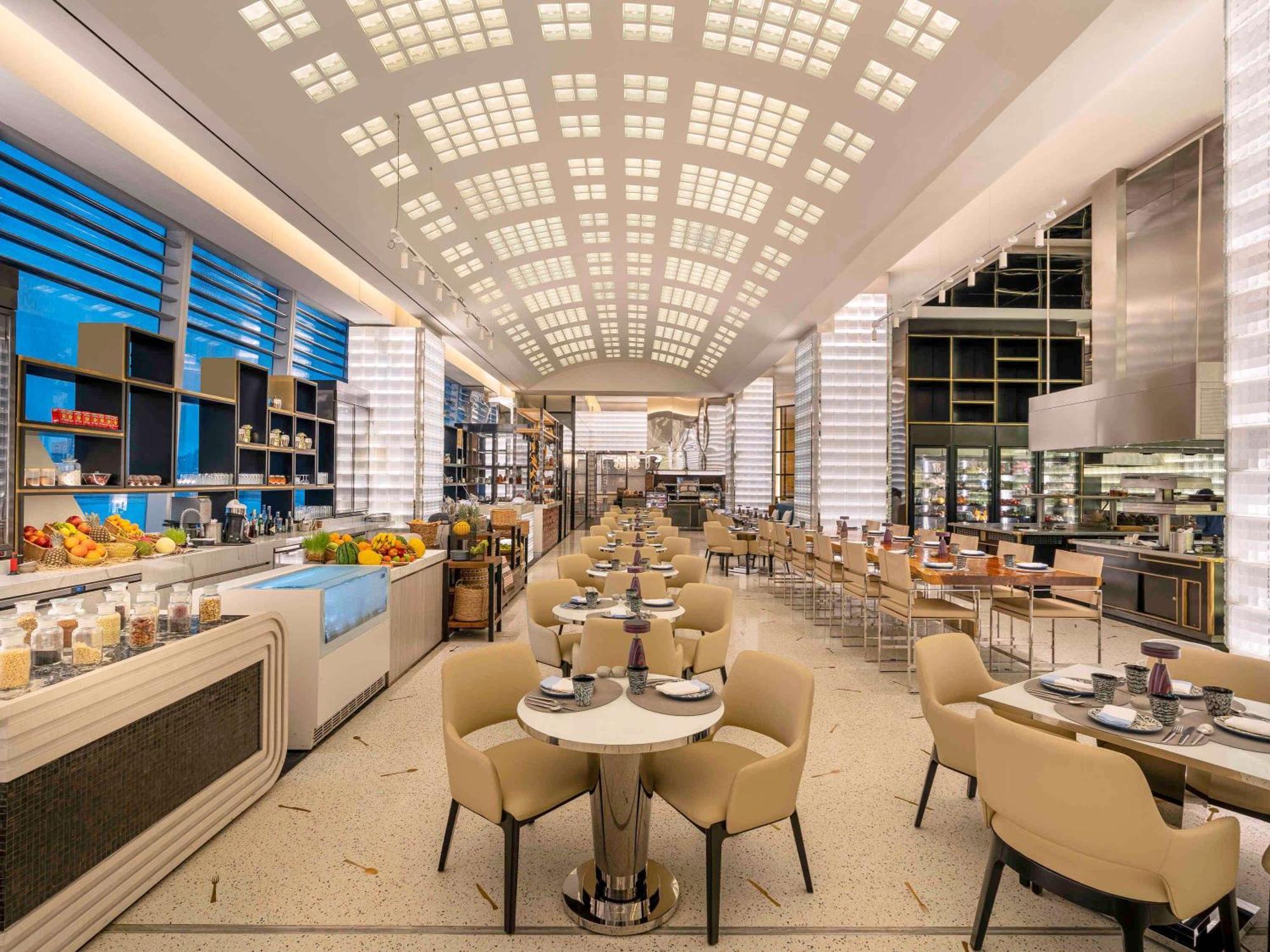 فندق Fairmont Doha Lusail المظهر الخارجي الصورة The Café
